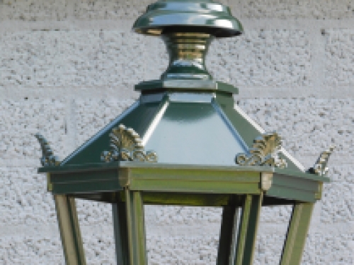 Klassieke lantaarn 'Barcelona' - buitenlamp met keramische fitting en glas, alu groen of zwart, 275cm